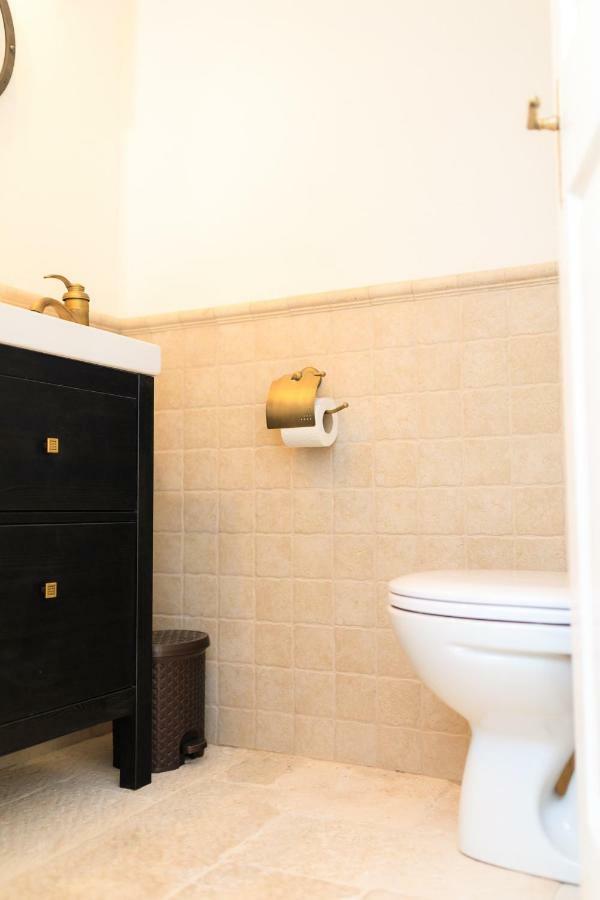 Holiday Home Obrov Kastela Ngoại thất bức ảnh